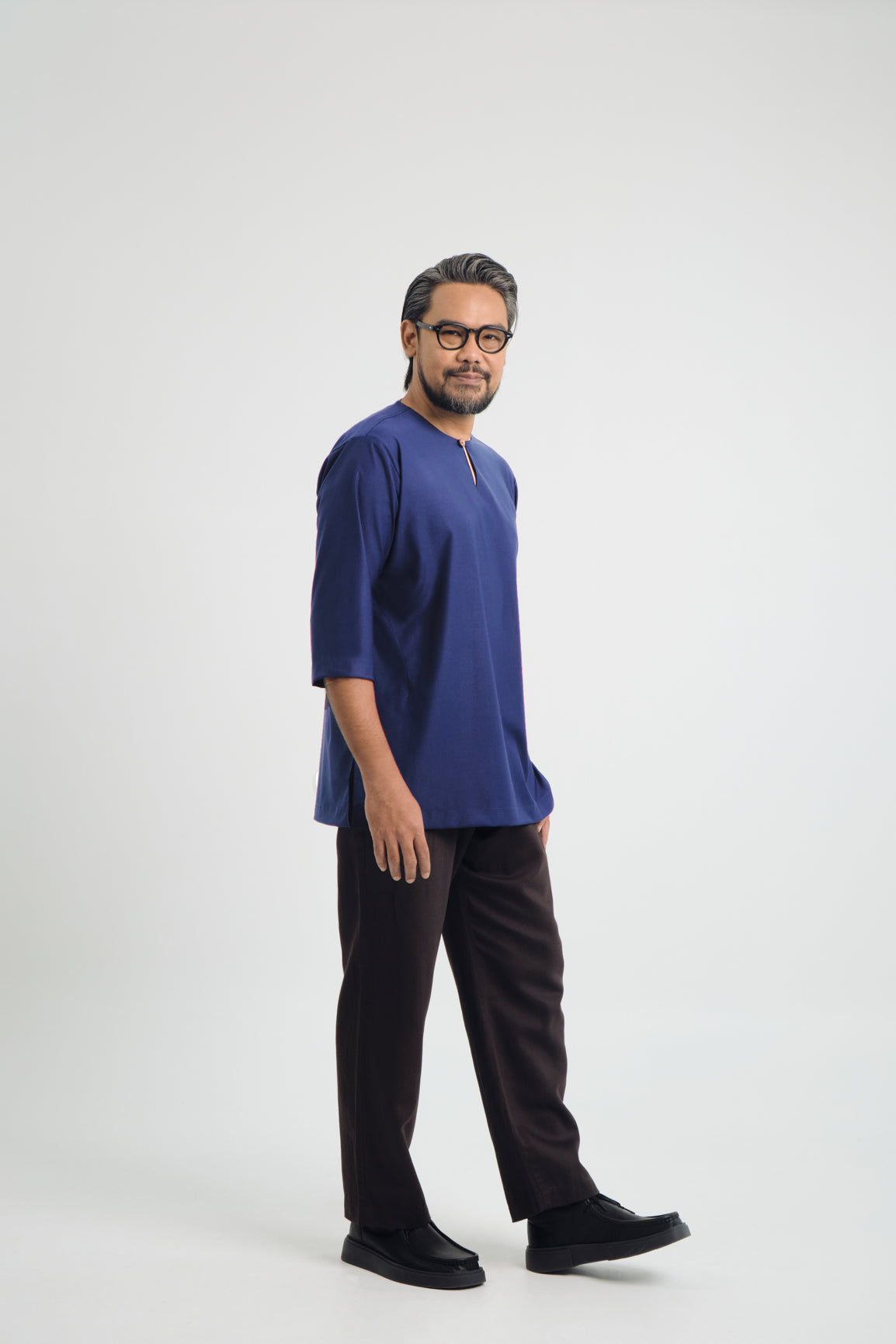 Patawali Three Quarter Sleeve Top - Dark Navy