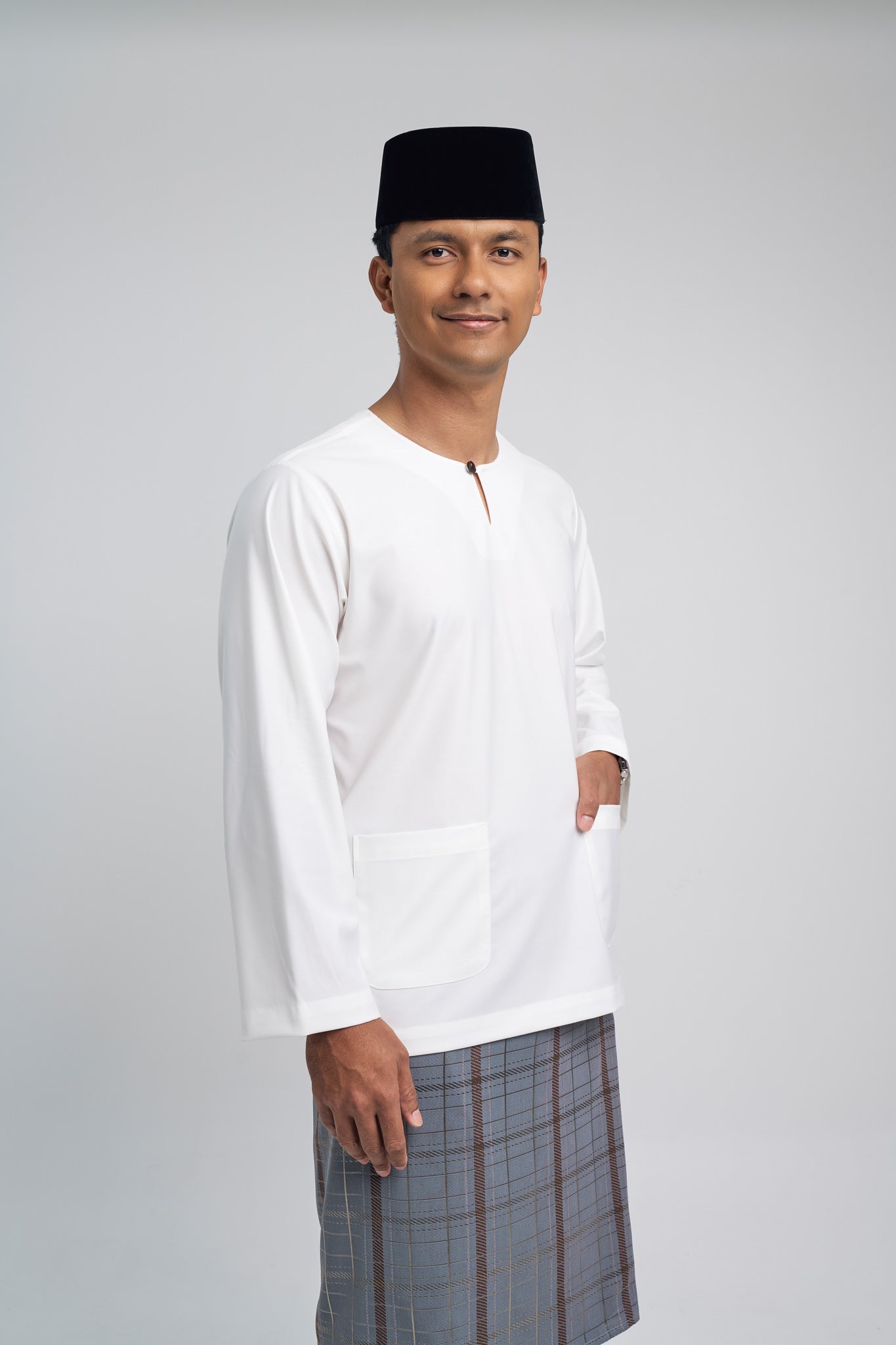 Patawali Modern Fit Baju Melayu Teluk Belanga - Antique White