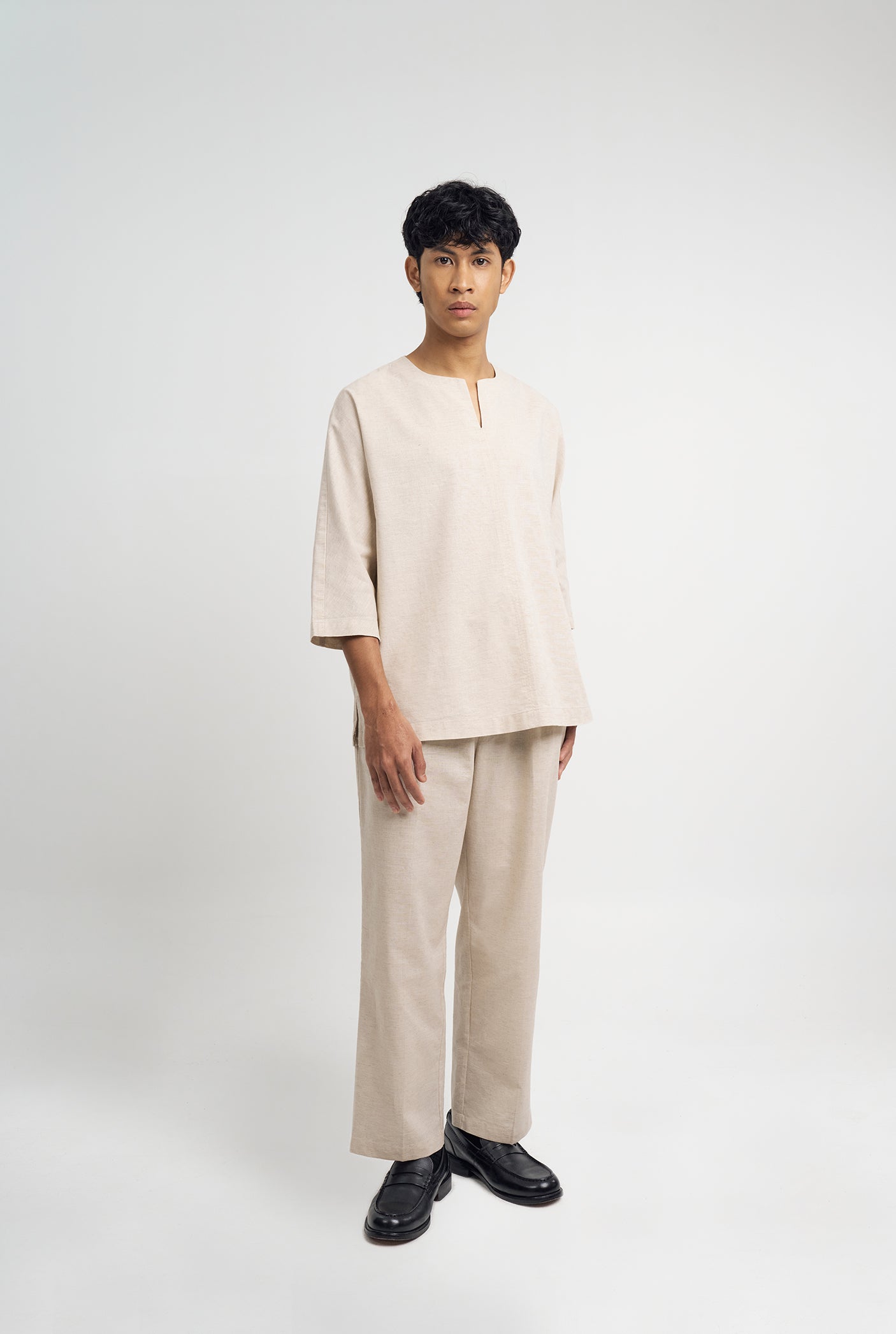 Pesatiga Top with Pants - Sand Beige