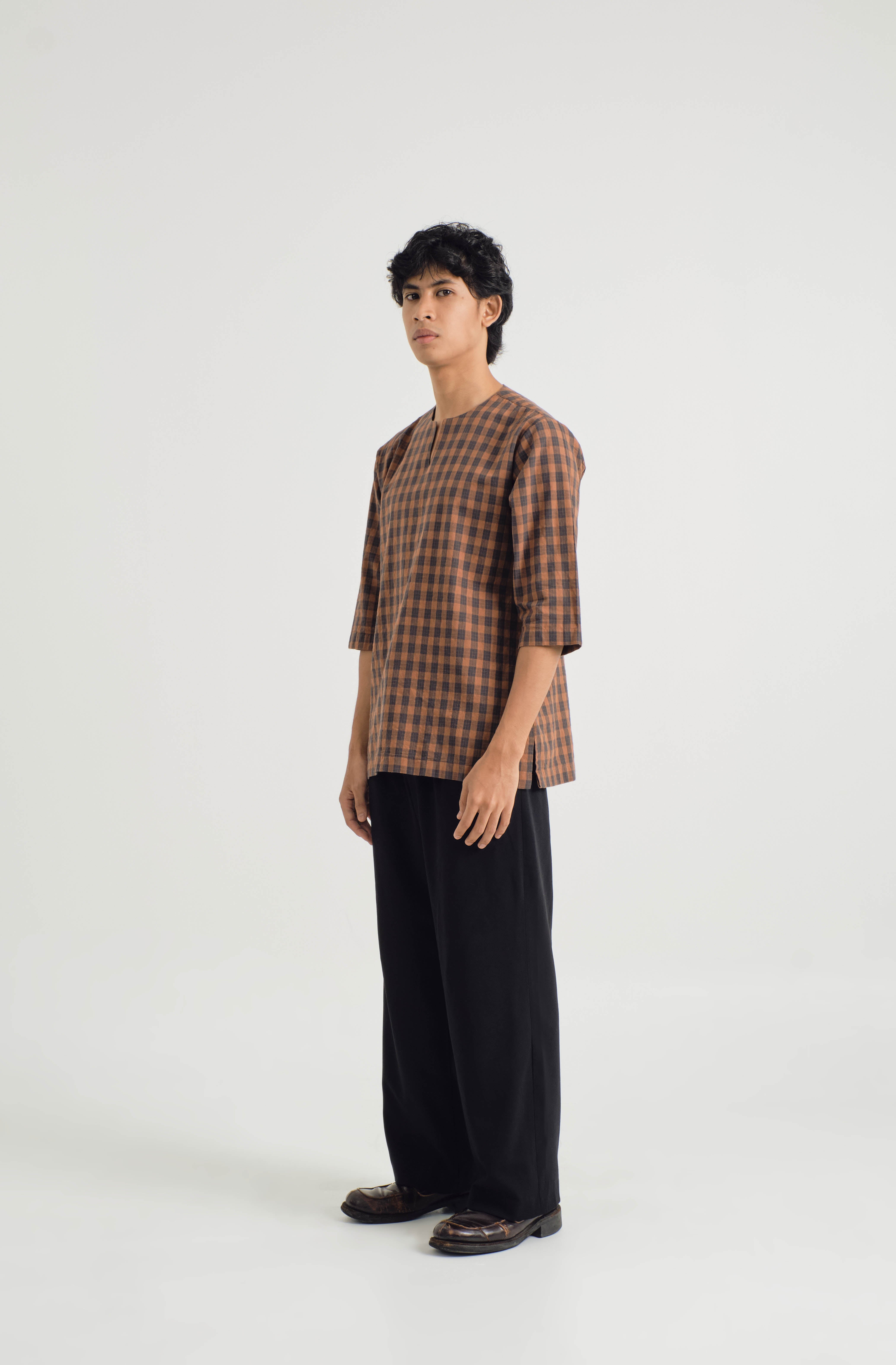 Mansoor Three Quarter Sleeve Top - Plaid Caramel Brown