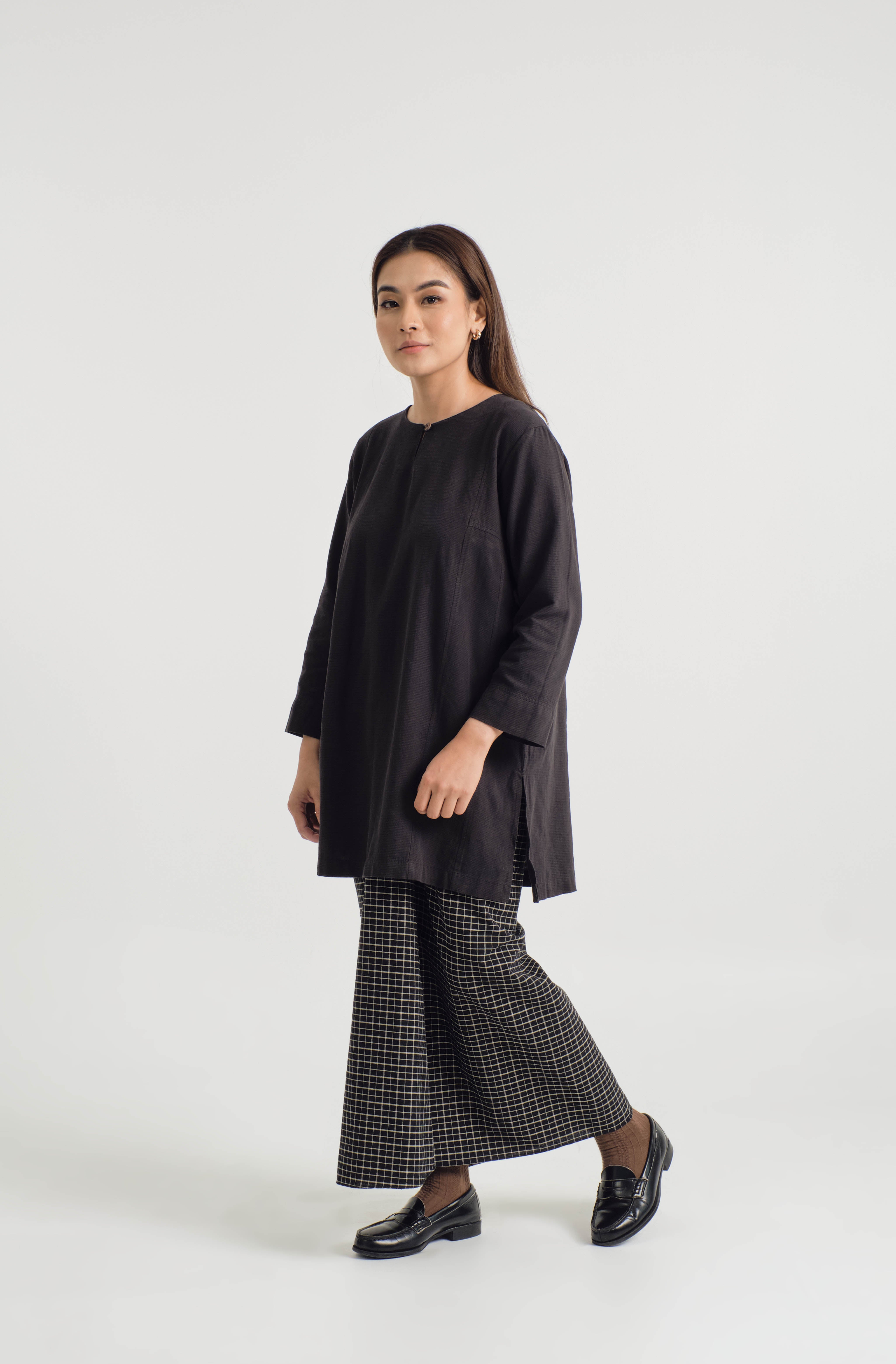 Mansoor Baju Kurung Labuh - Plaid Carbon Black