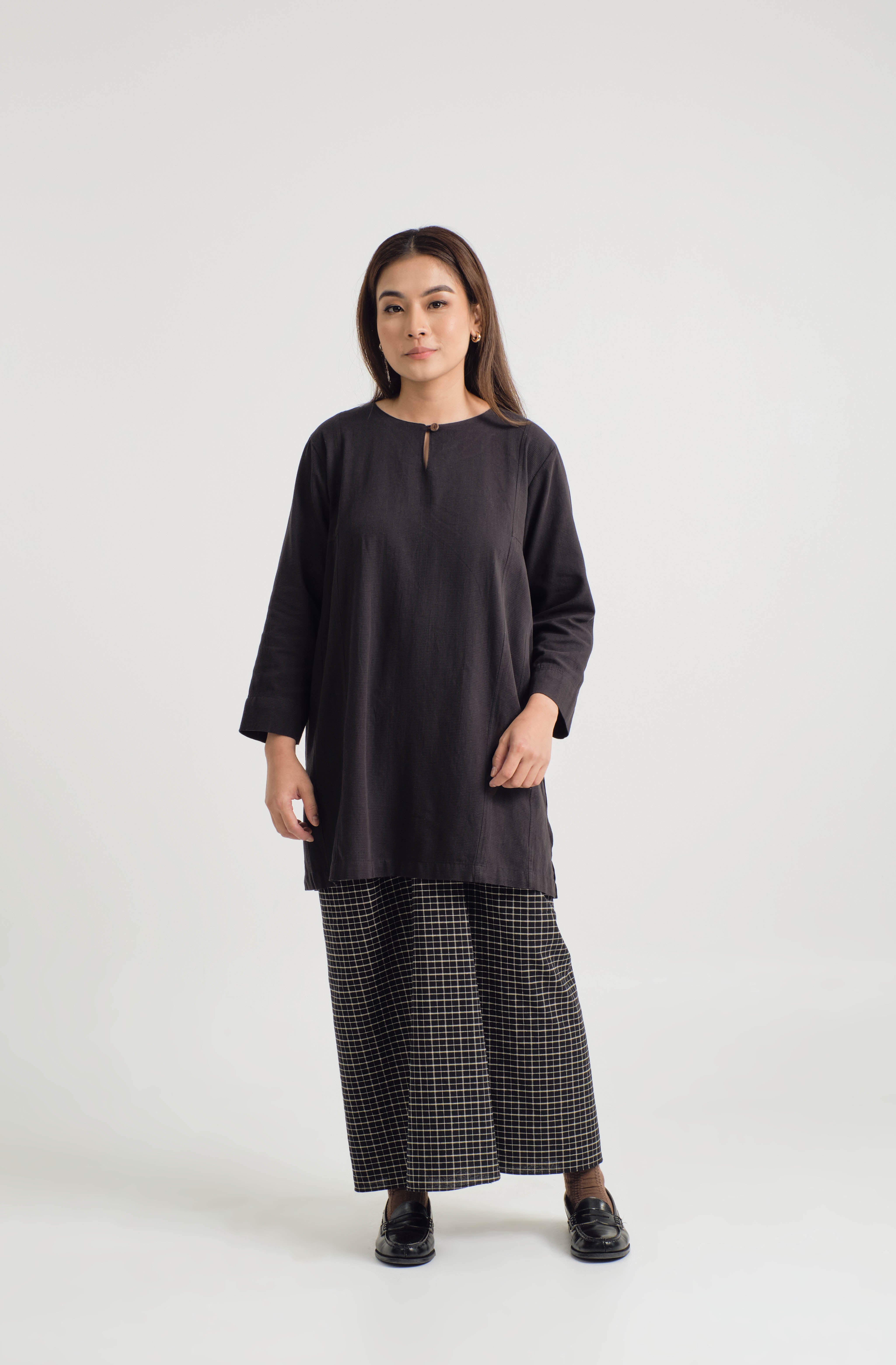 Mansoor Baju Kurung Labuh - Plaid Carbon Black