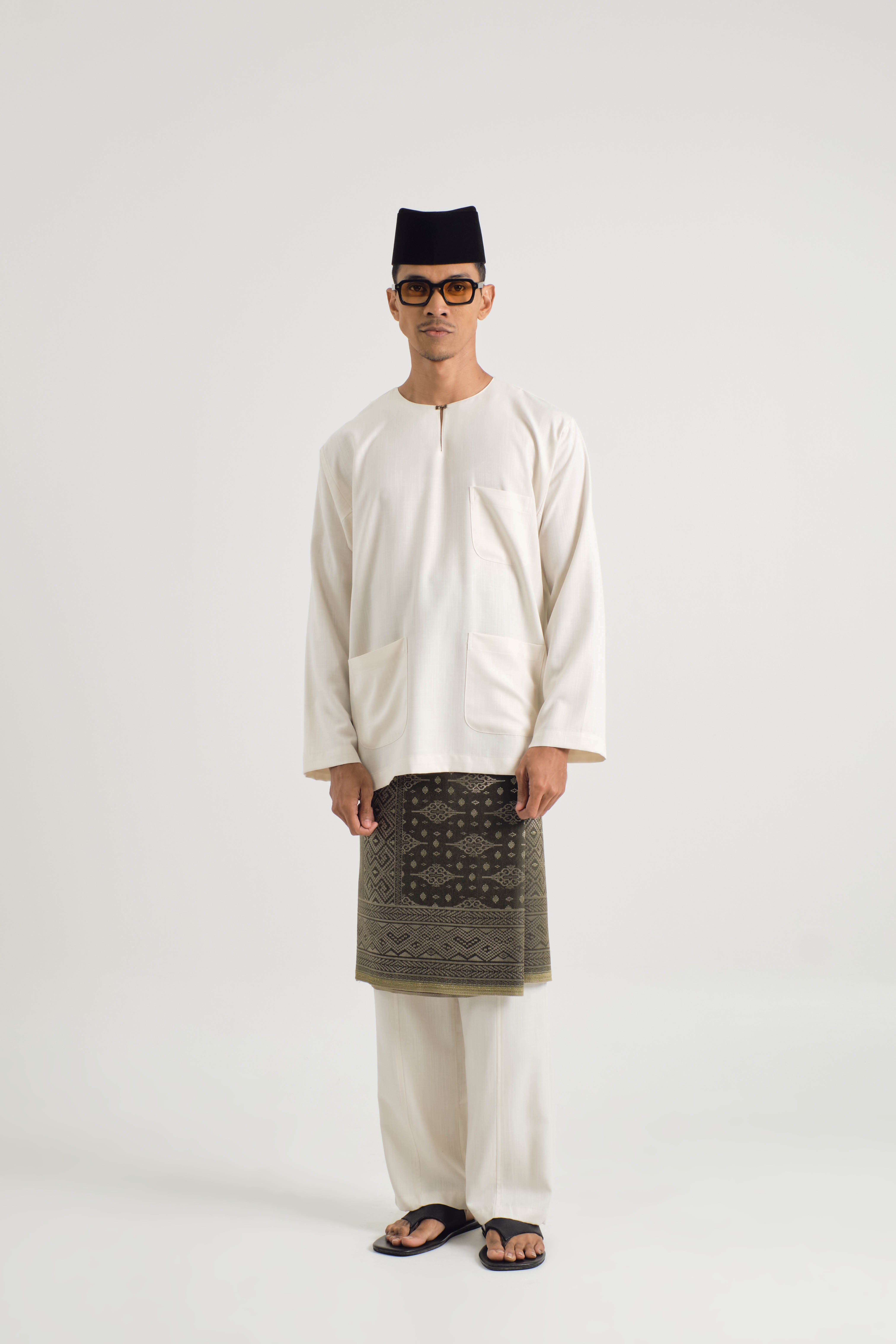 OG' Series Baju Melayu Teluk Belanga Klasik Seluar Modern - Putih Gading