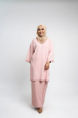 Setanjong Kurung Labuh - Pink