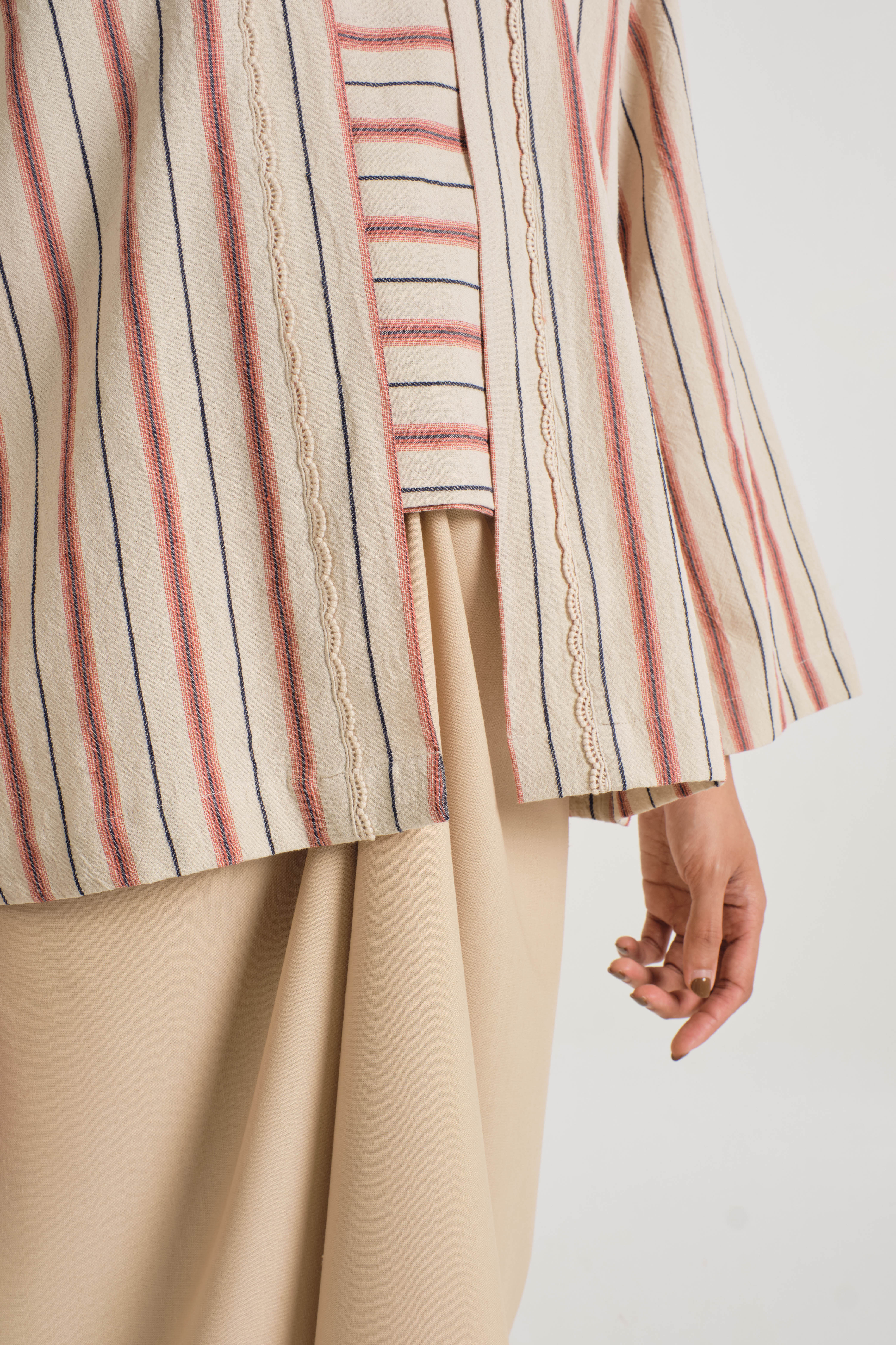 Palong Kebaya Pendek - Stripe Beige