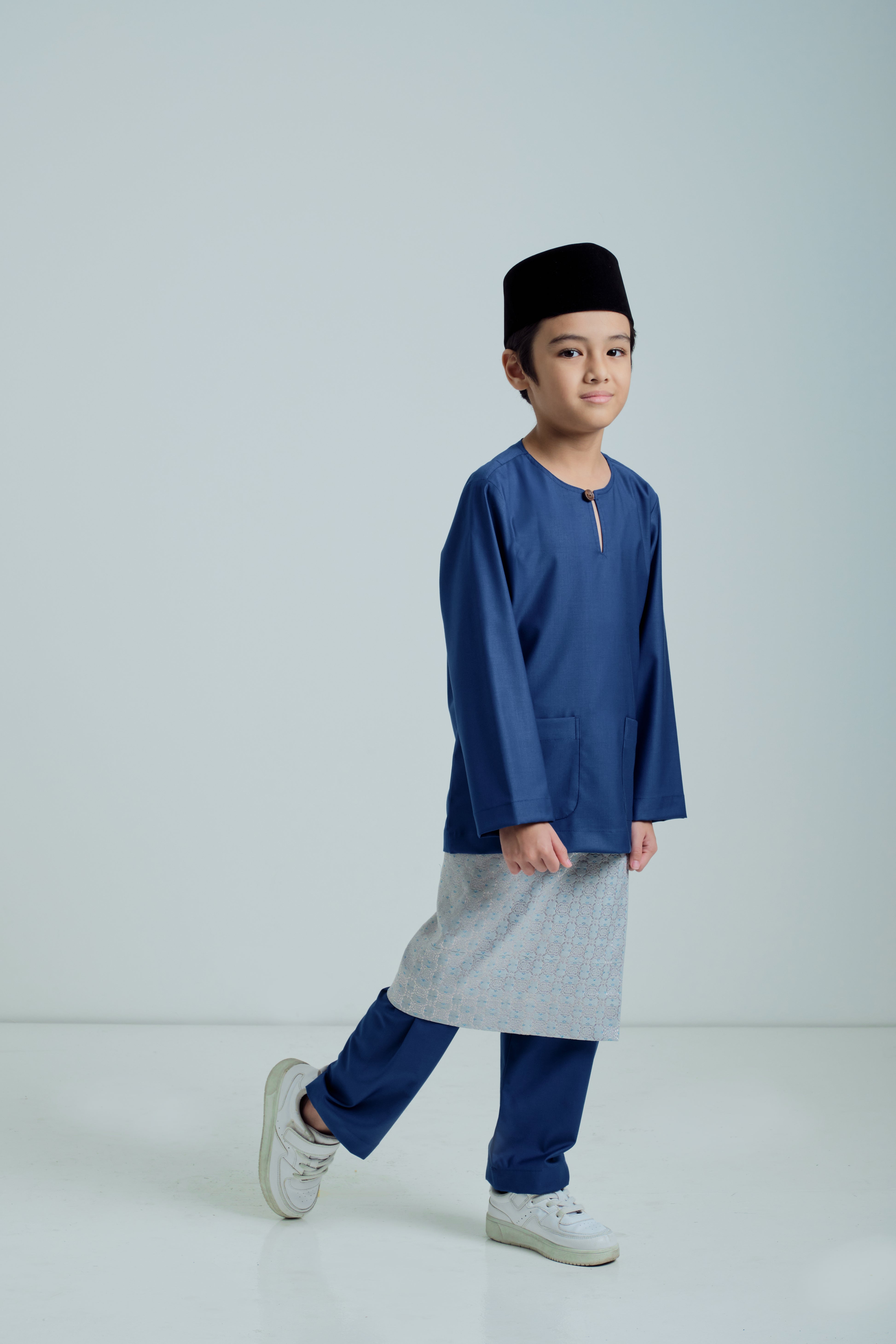 Patawali Boys Baju Melayu Teluk Belanga - True Blue