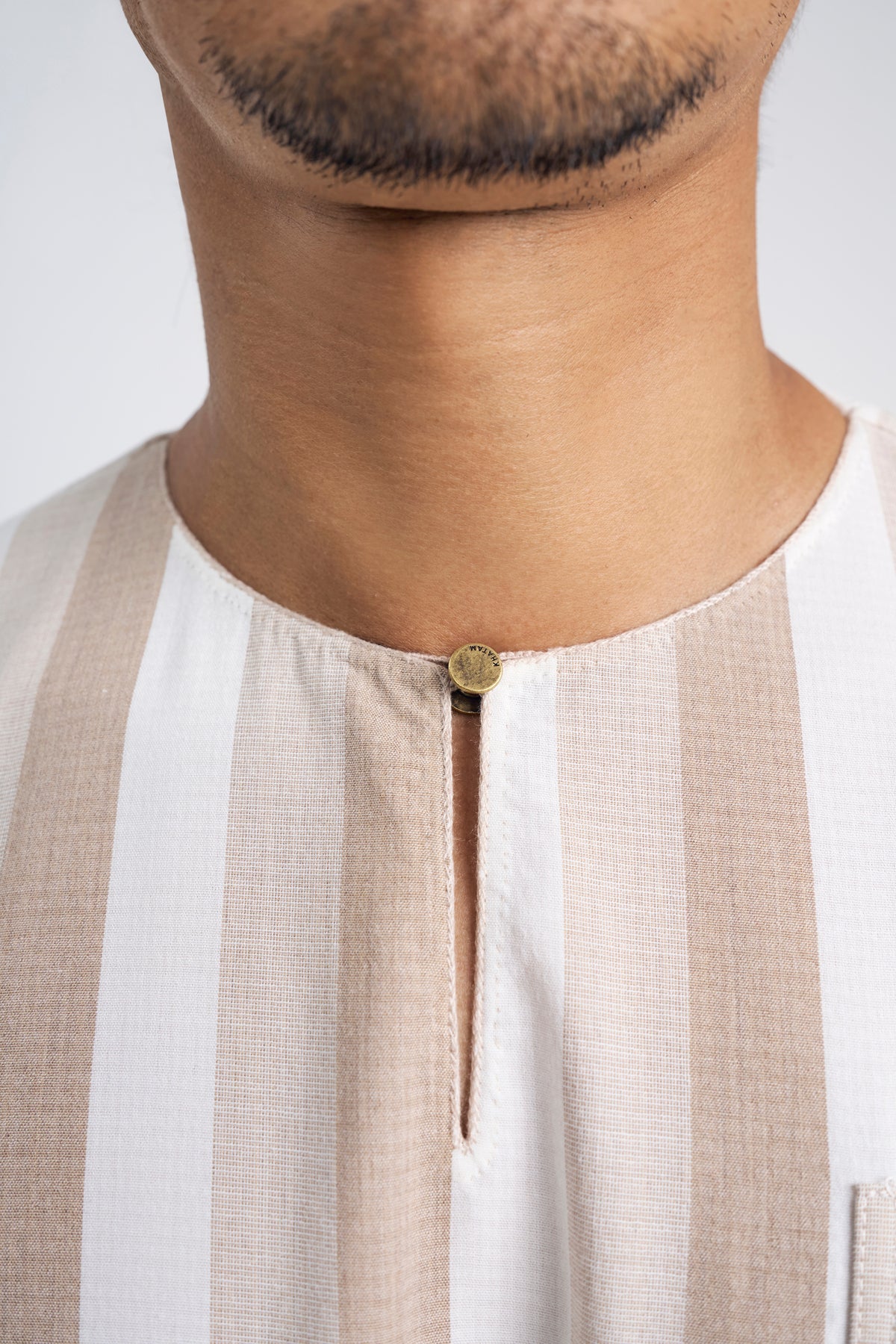 Artisan Tulang Belut Men Top - Light Brown