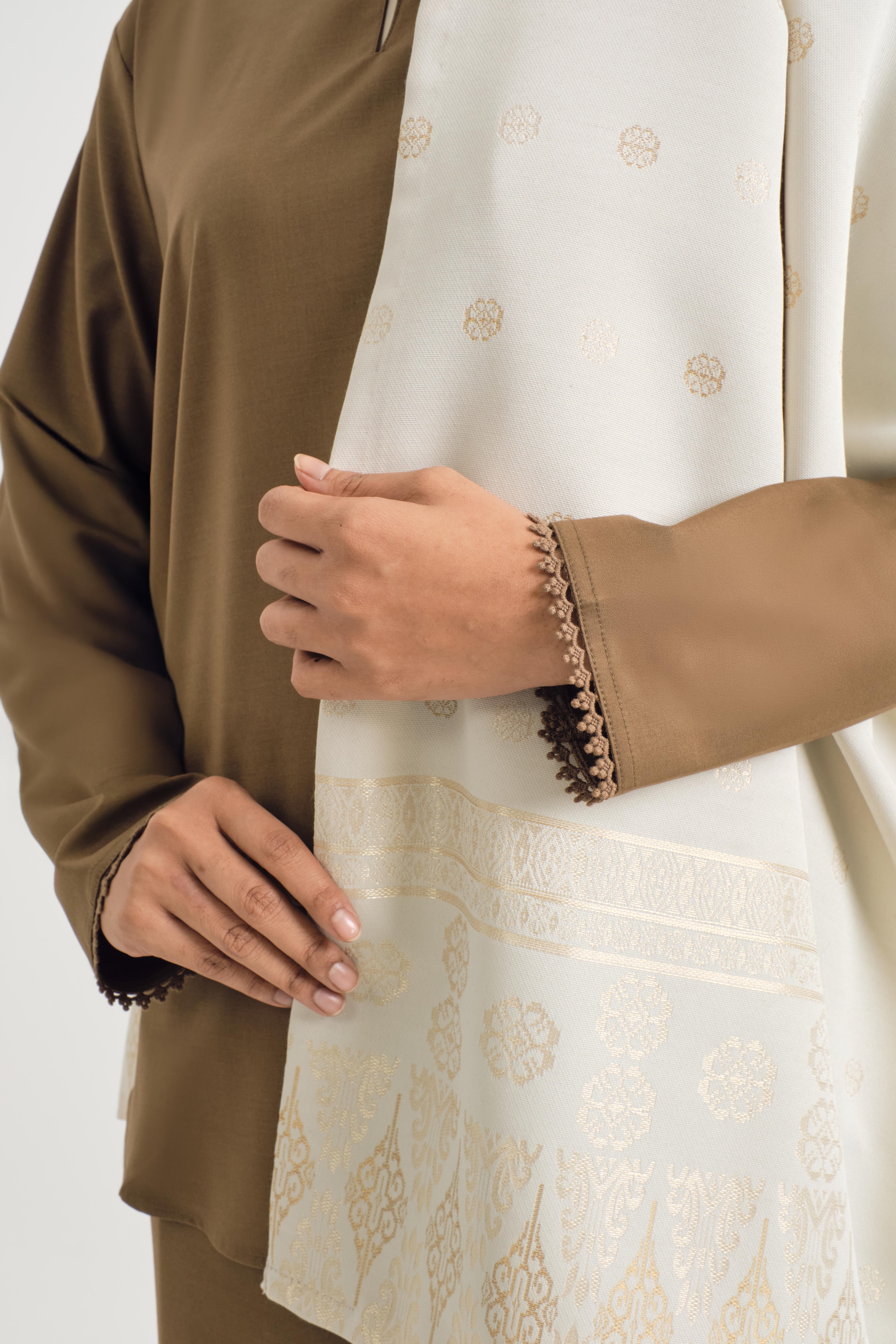 Patawali Baju Kurung - Walnut