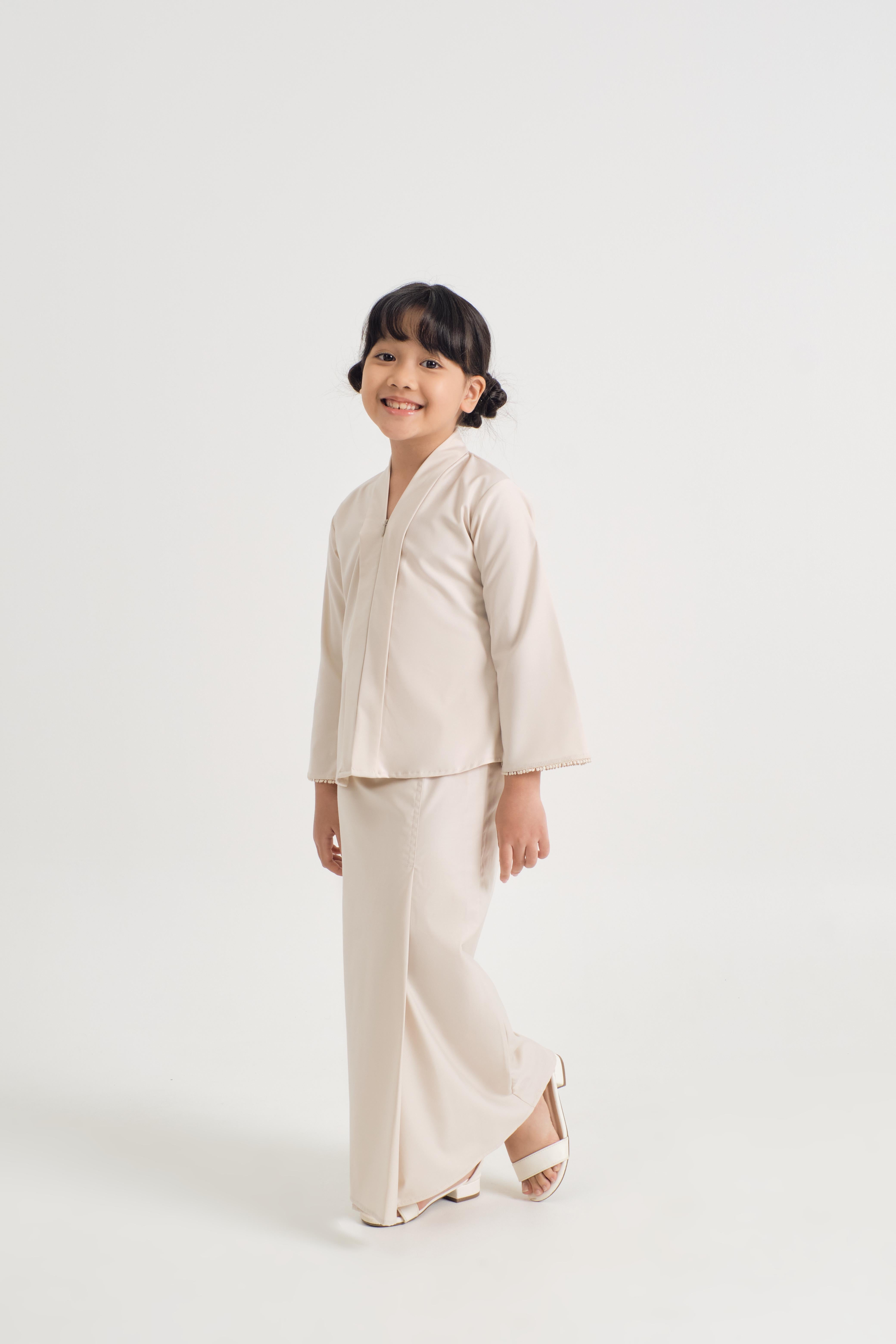 Patawali Girl Kebaya - Ecru Beige