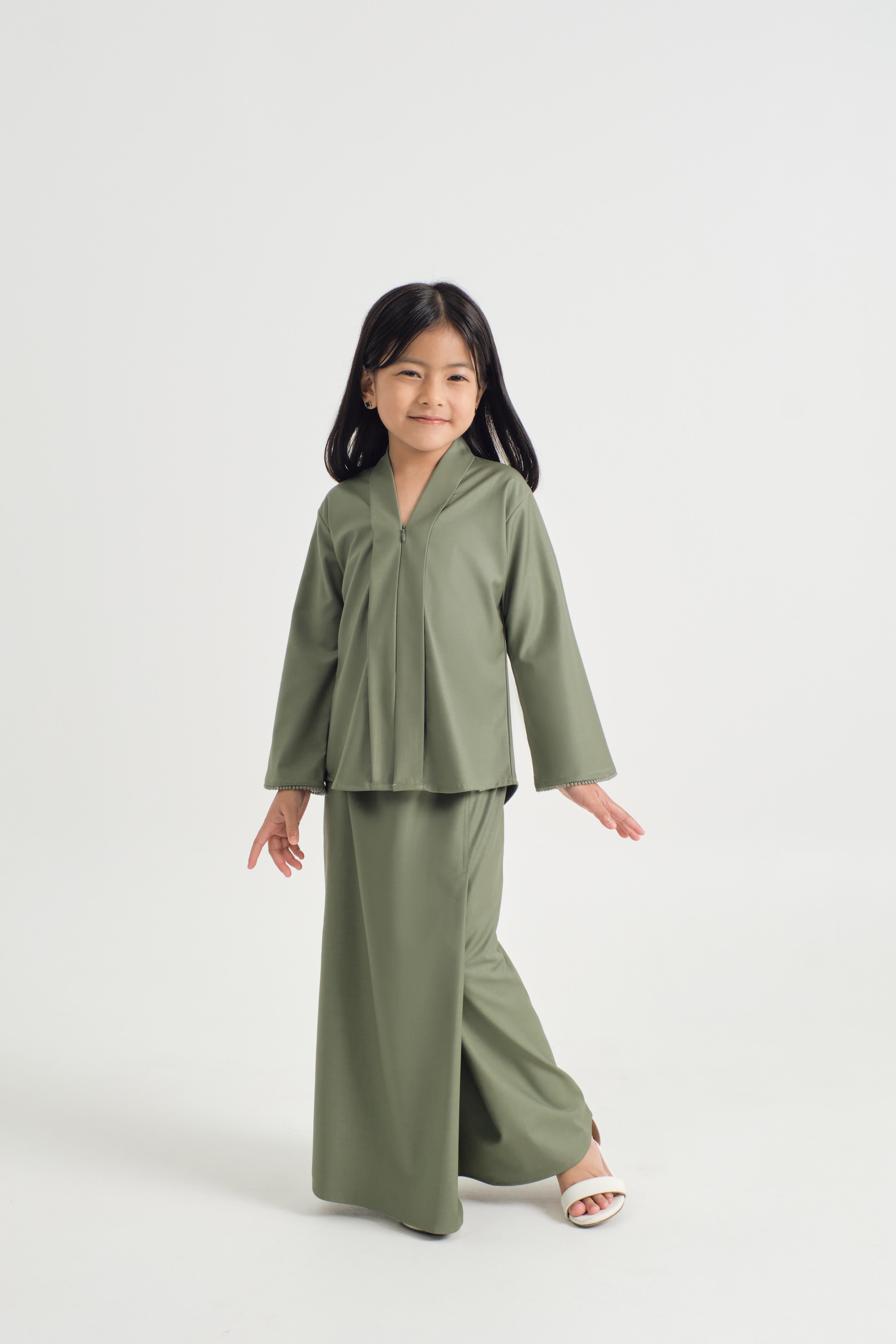 Patawali Girl Kebaya - Pickle Green