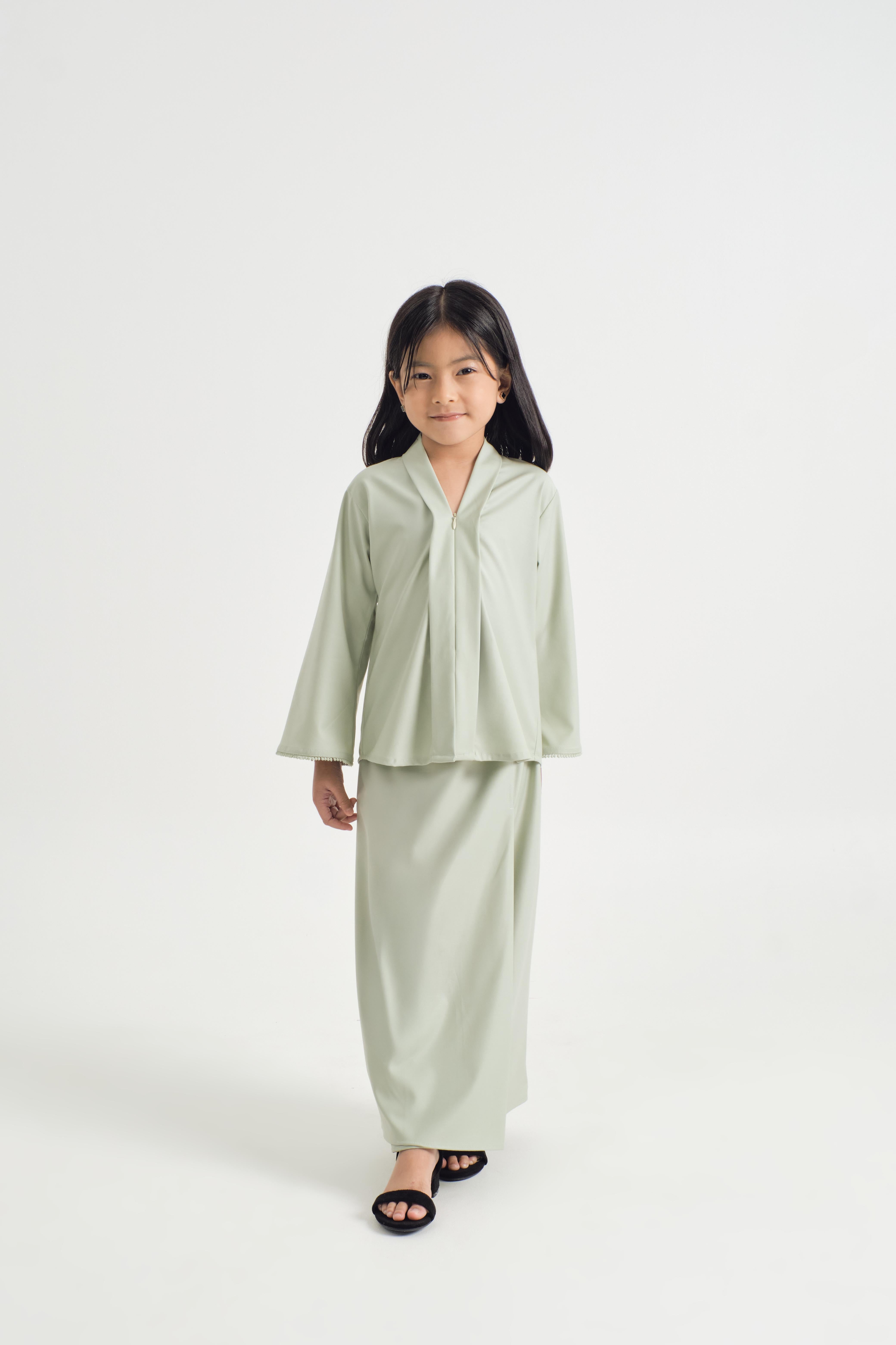 Patawali Girl Kebaya - Mint Green