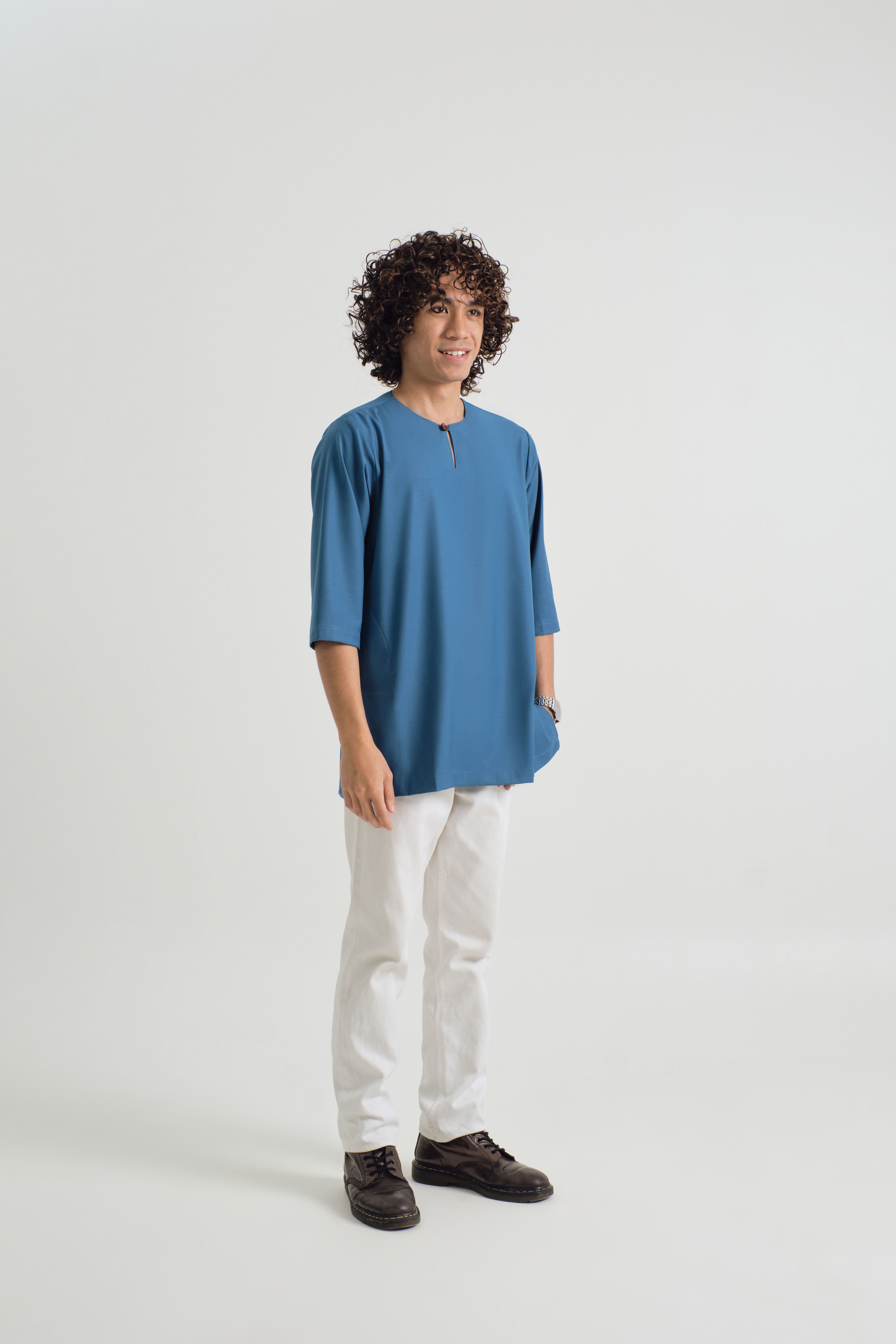 Patawali Three Quarter Sleeve Top - Ocean Blue