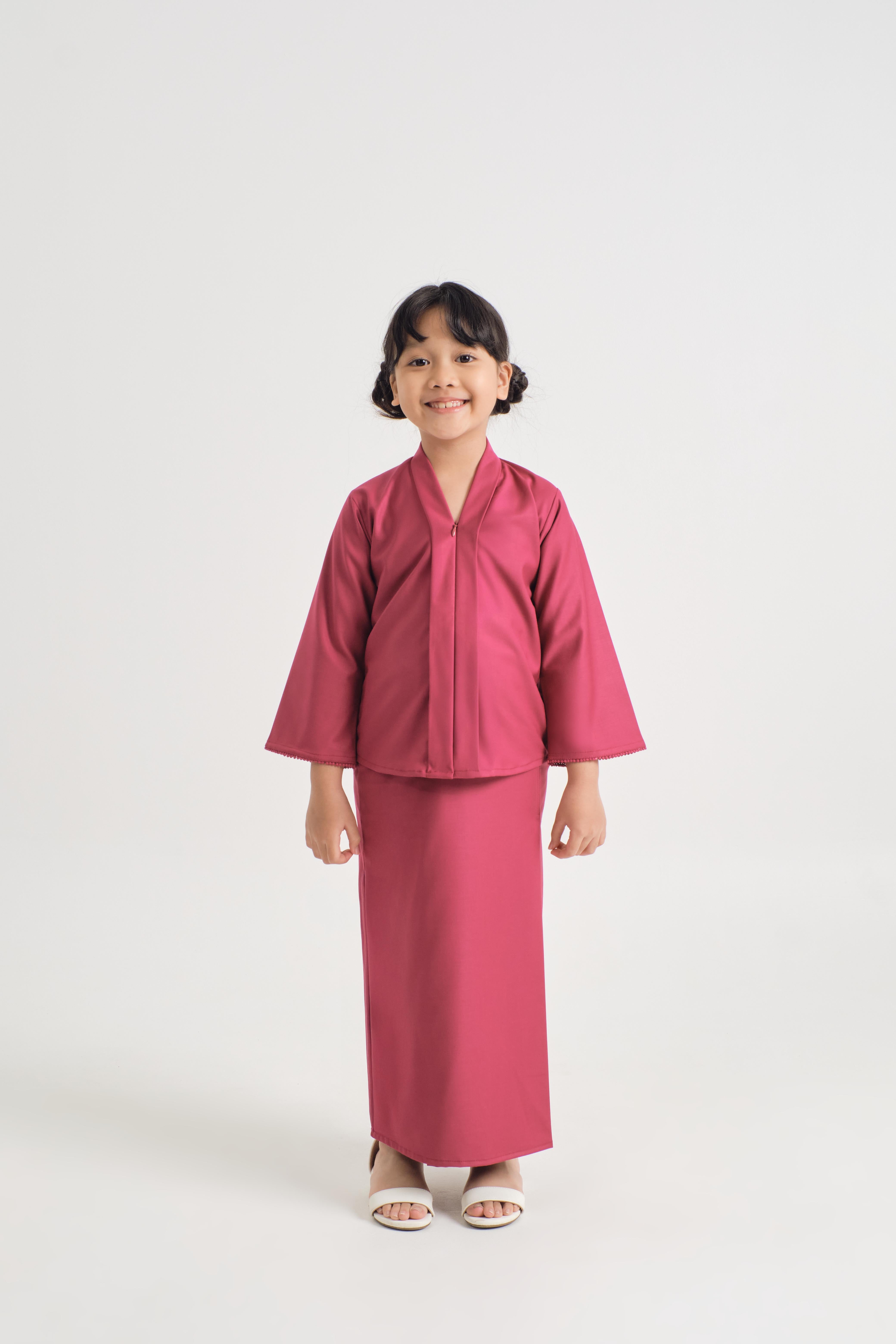 Patawali Girl Kebaya - Magenta Pink