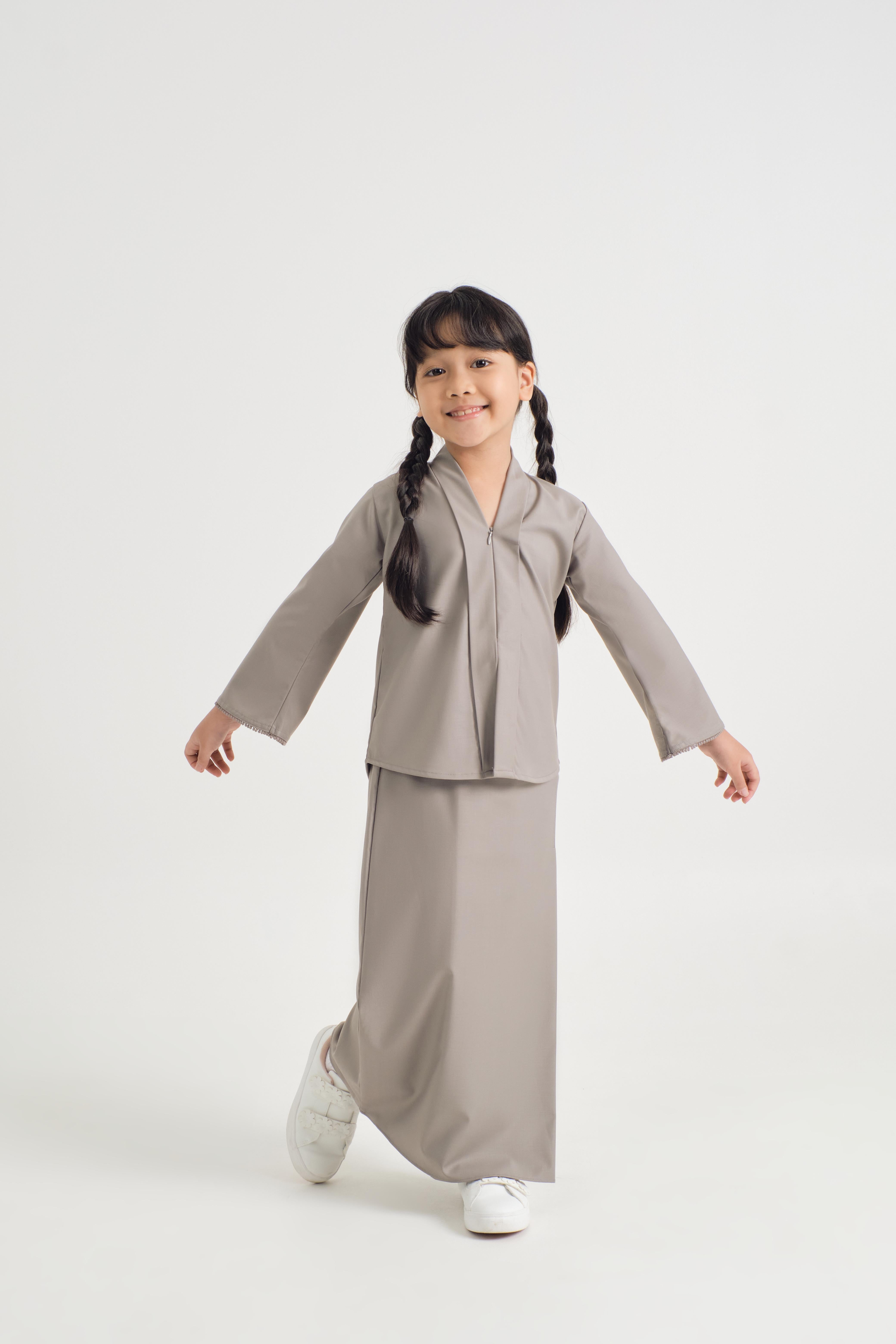 Patawali Girl Kebaya - Muted Grey