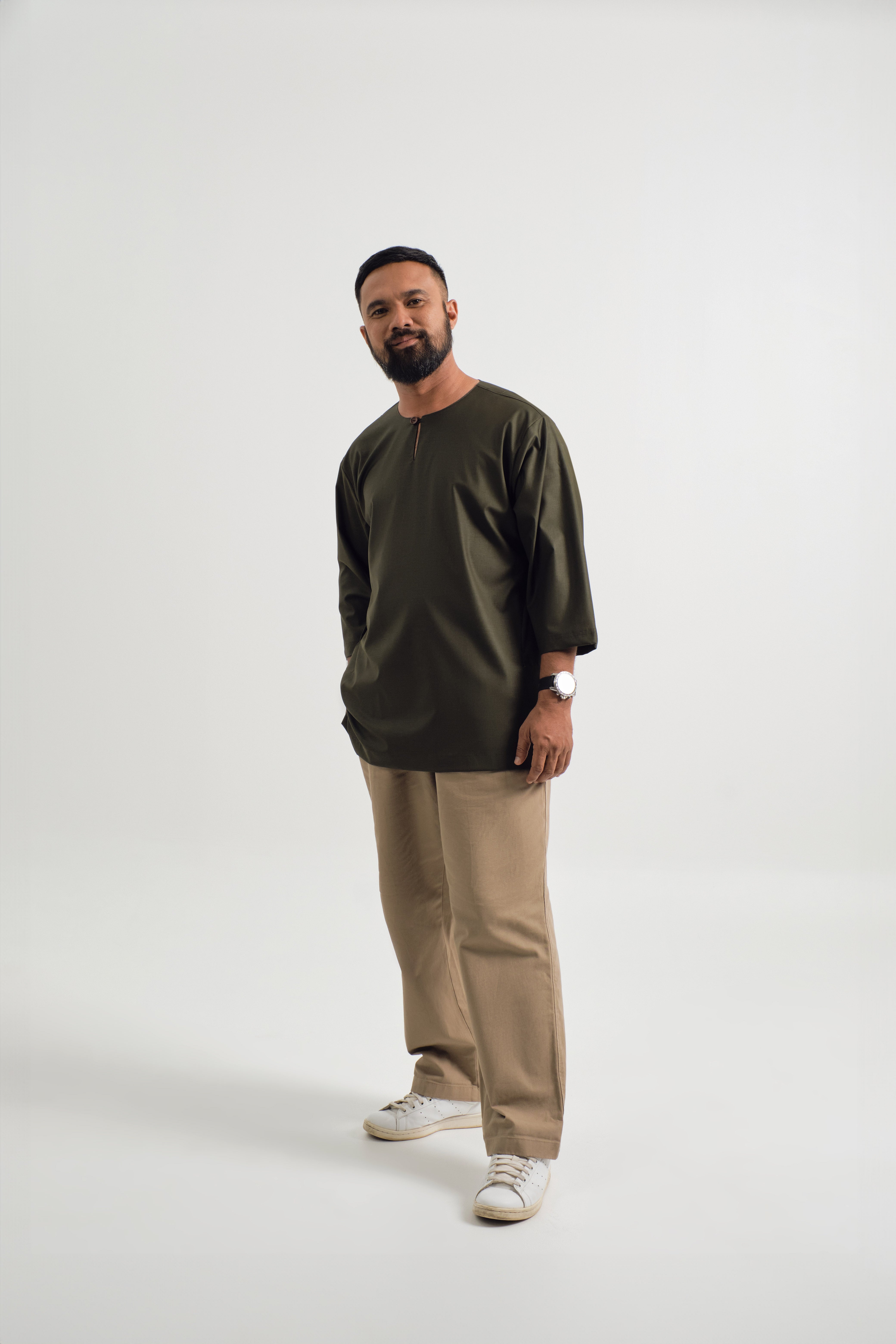 Patawali Three Quarter Sleeve Top - Dark Army Green