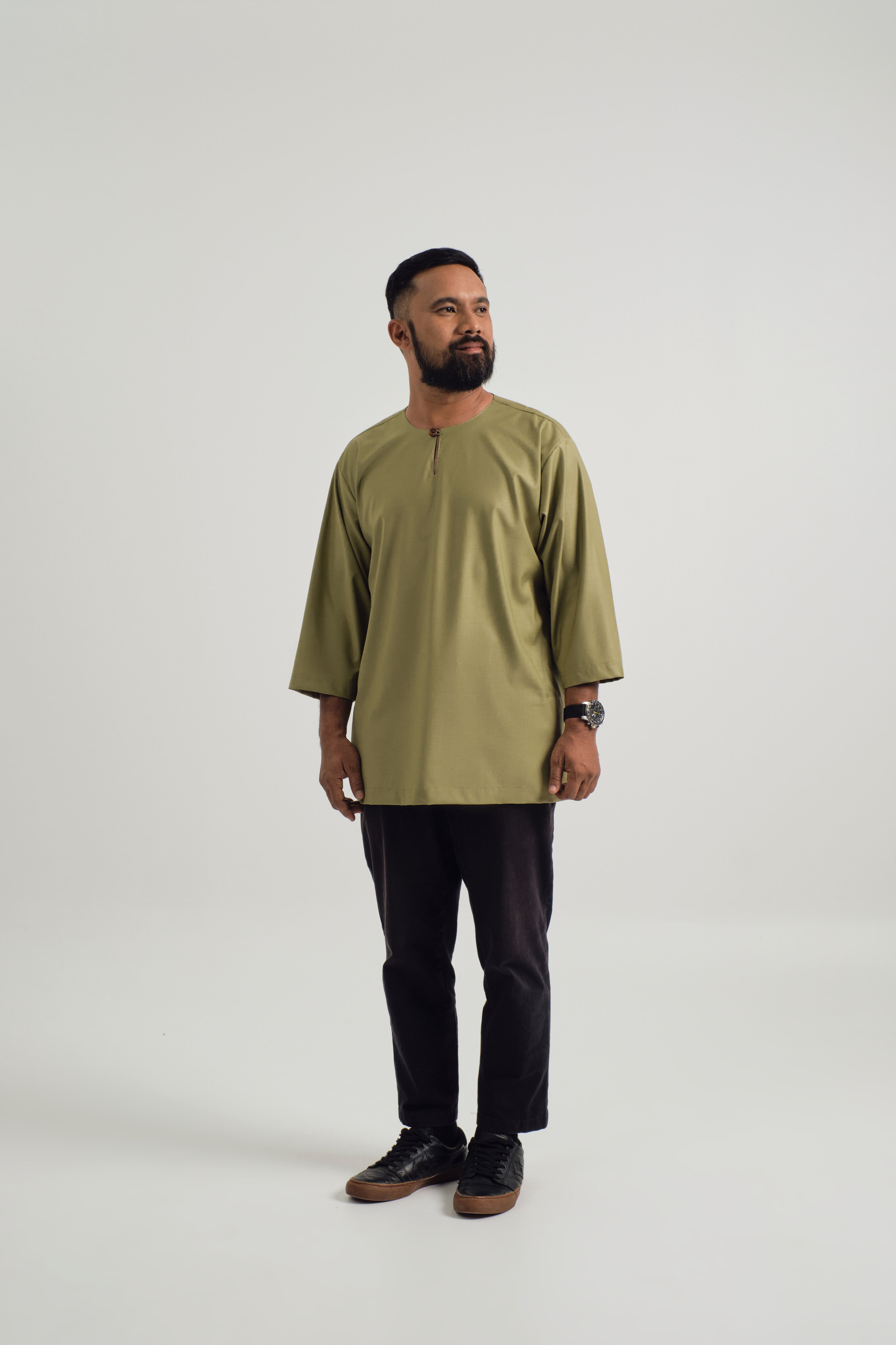 Patawali Three Quarter Sleeve Top - Moss Green