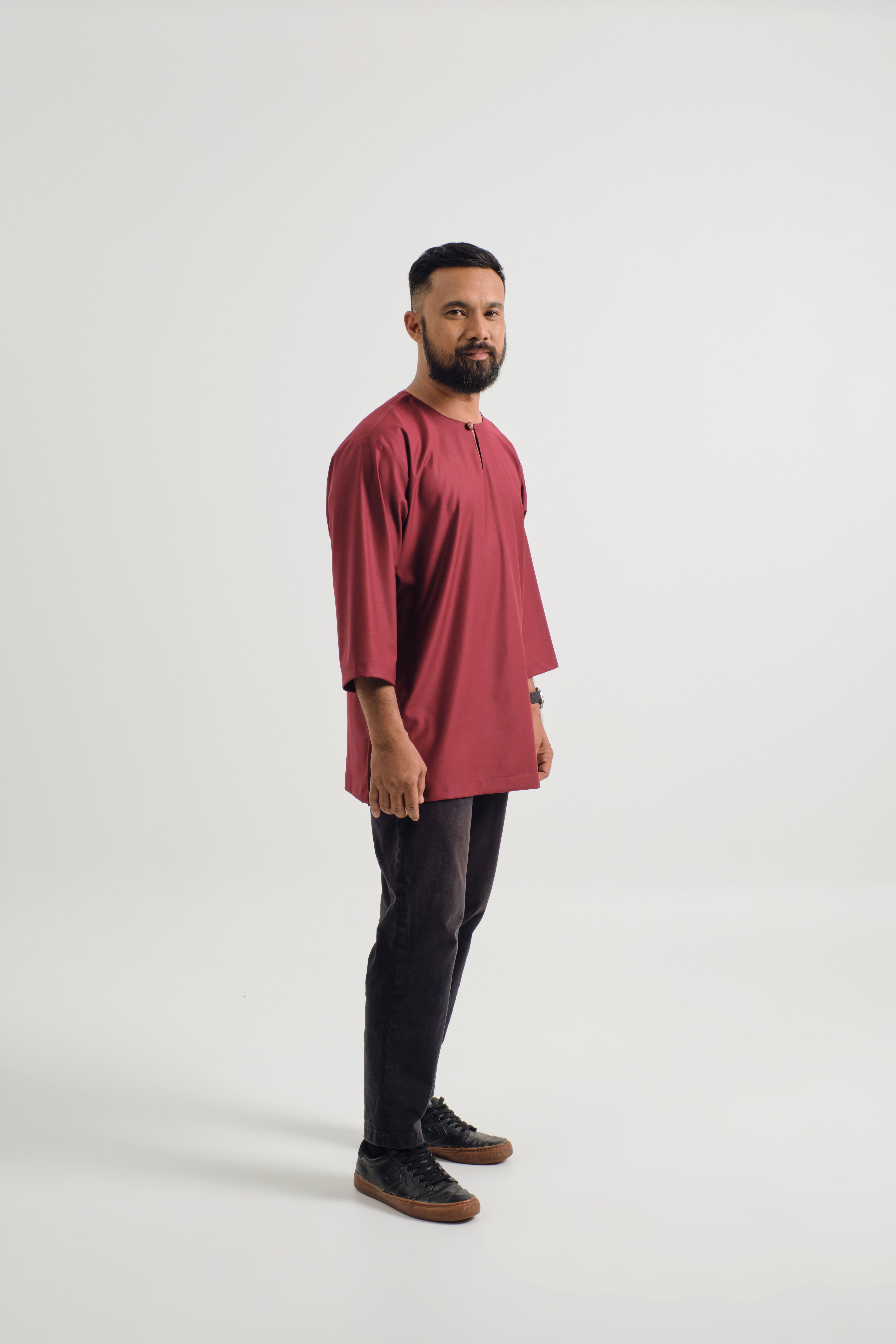 Patawali Three Quarter Sleeve Top - Mahogany Red