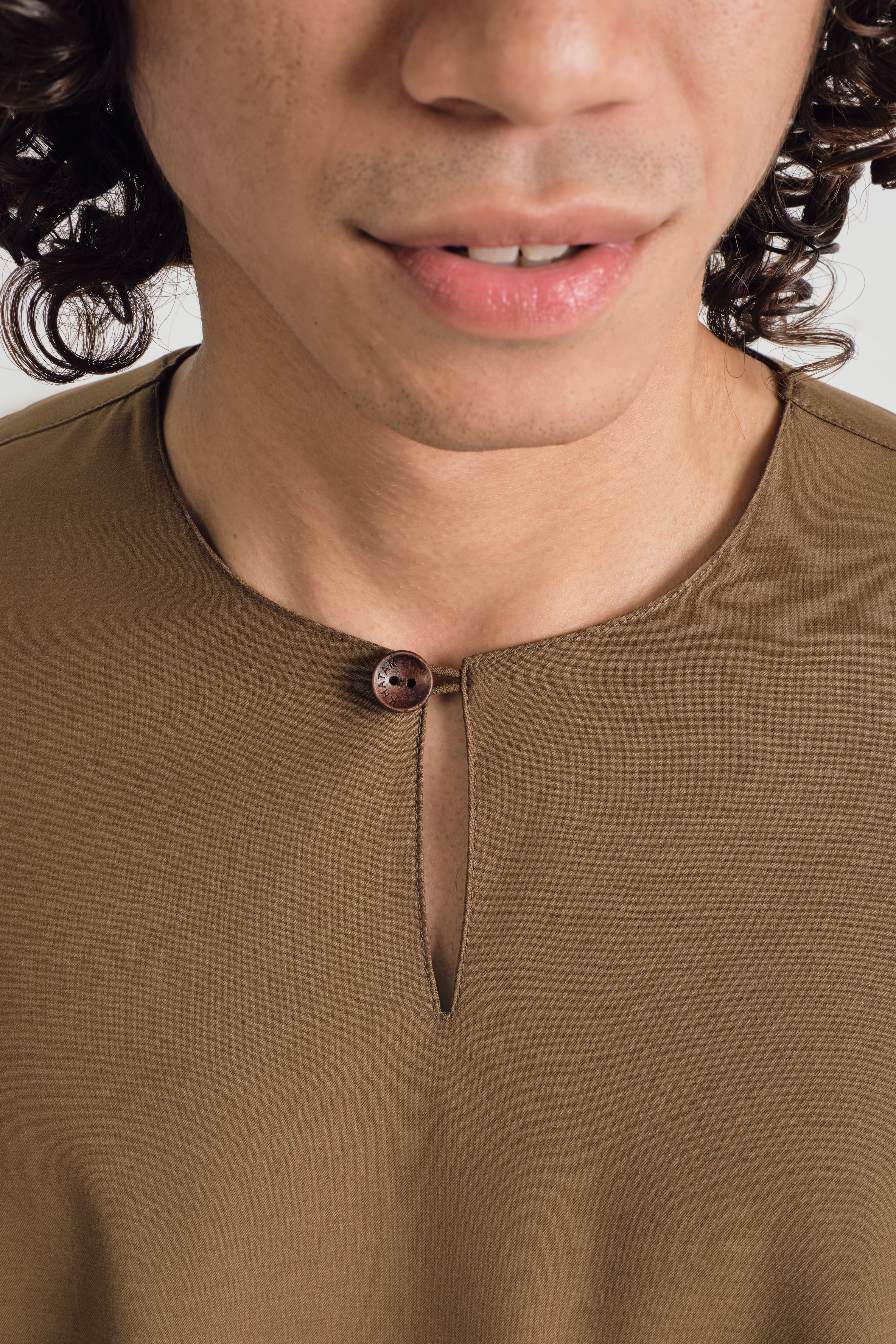 Patawali Three Quarter Sleeve Top - Walnut