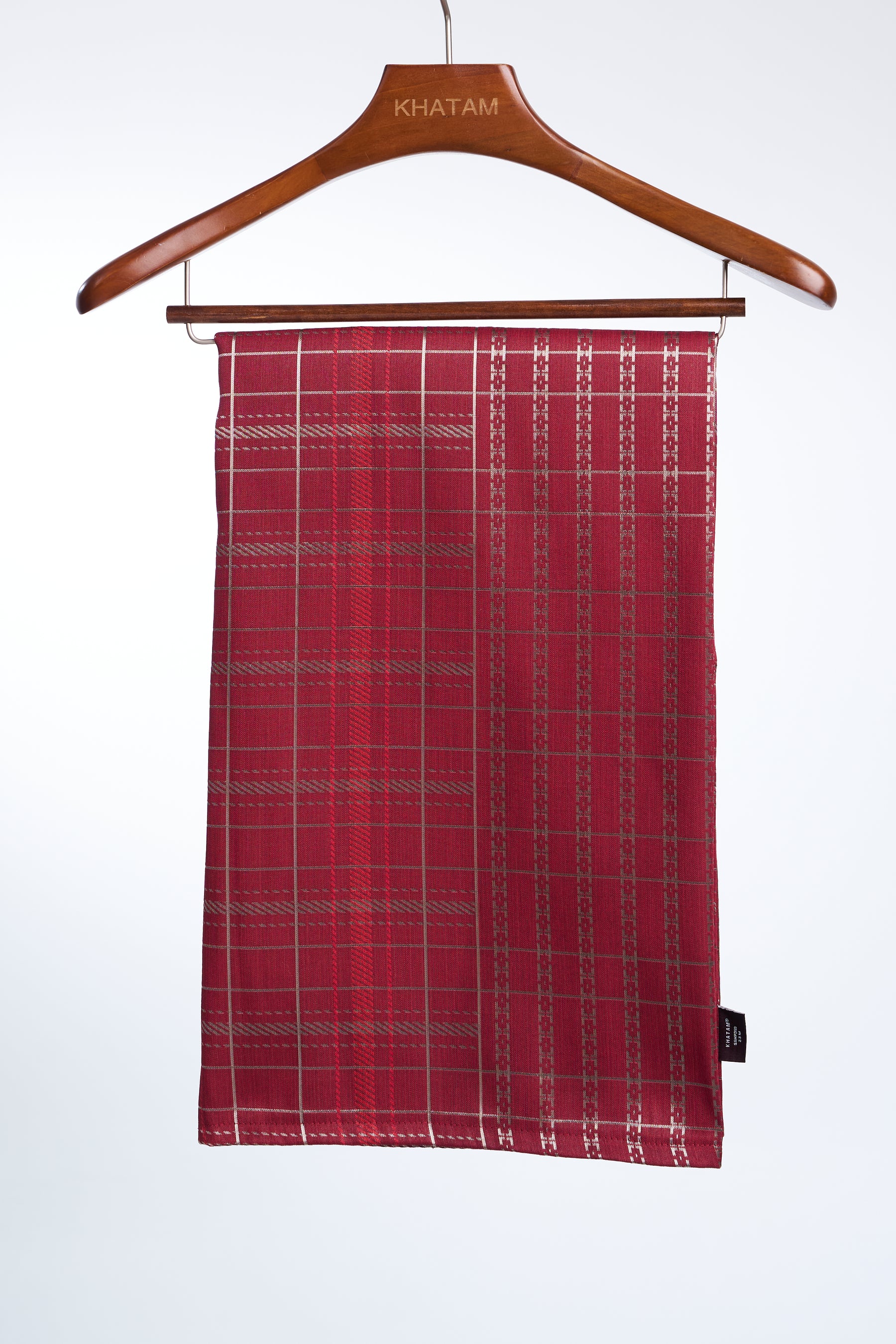 Samping Larik Kekisi - Merah Hati