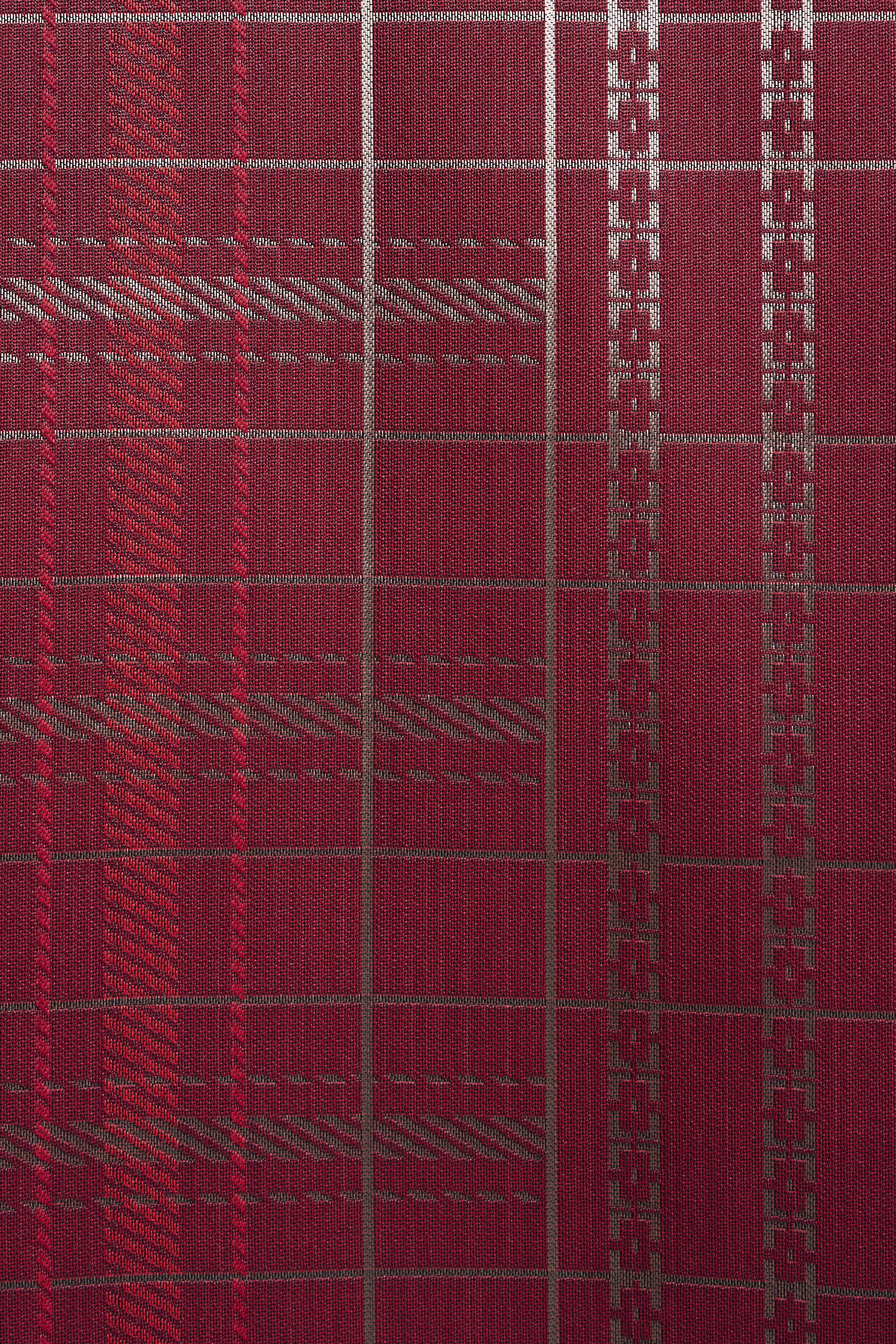 Samping Larik Kekisi - Merah Hati